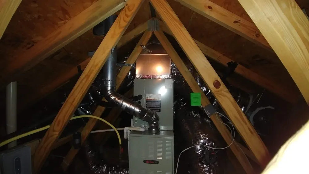 Slide of SantaAir Heating and Air