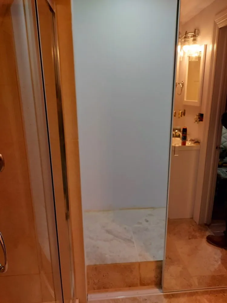 Slide of Santiago Mauricio