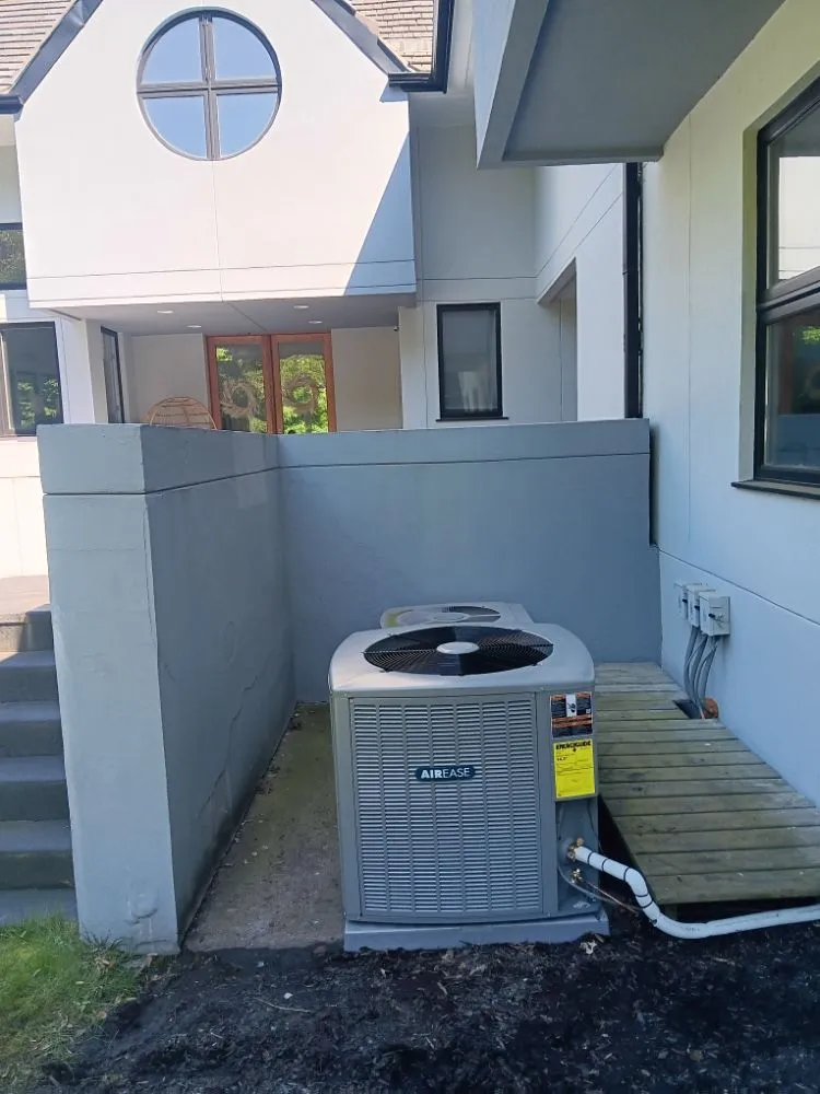 Expert heating and cooling service experts serving Douglassville, PA - Santos Mechanical