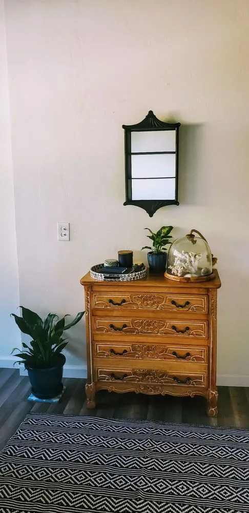 Slide of Satisfaction Flooring