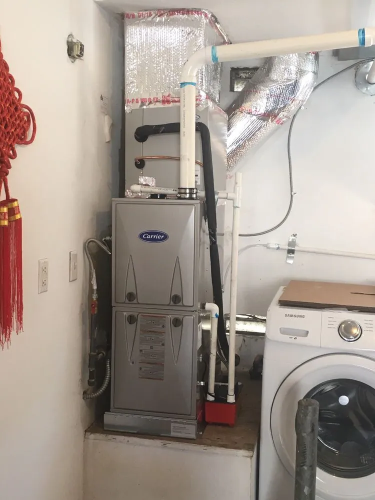 Slide of Saturn Air Heating & Cooling