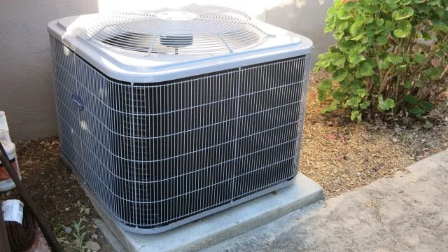 Slide of Saturn Air Heating & Cooling