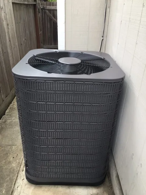 Slide of Saturn Air Heating & Cooling