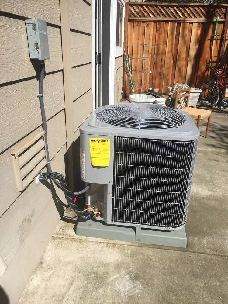 Slide of Saturn Air Heating & Cooling