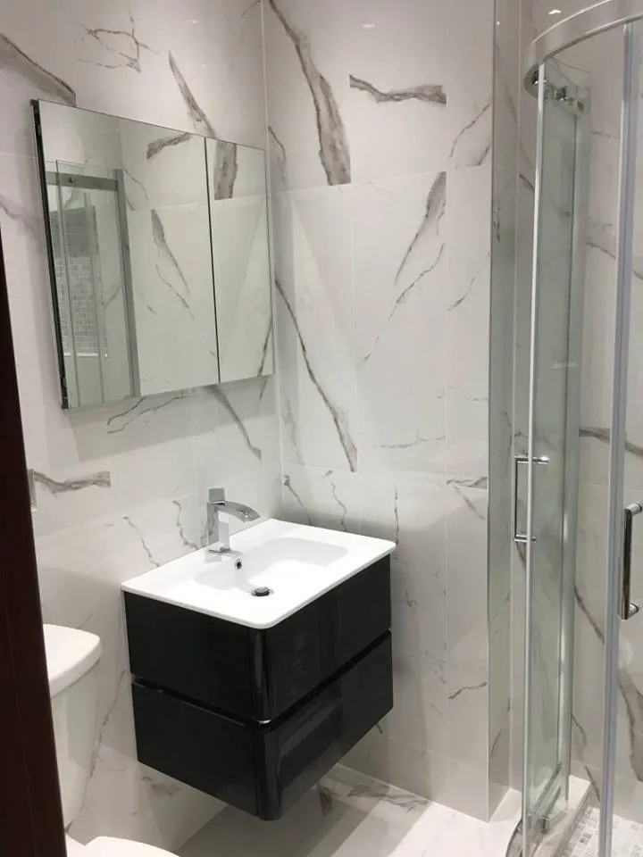 Slide of Savvy Renovation