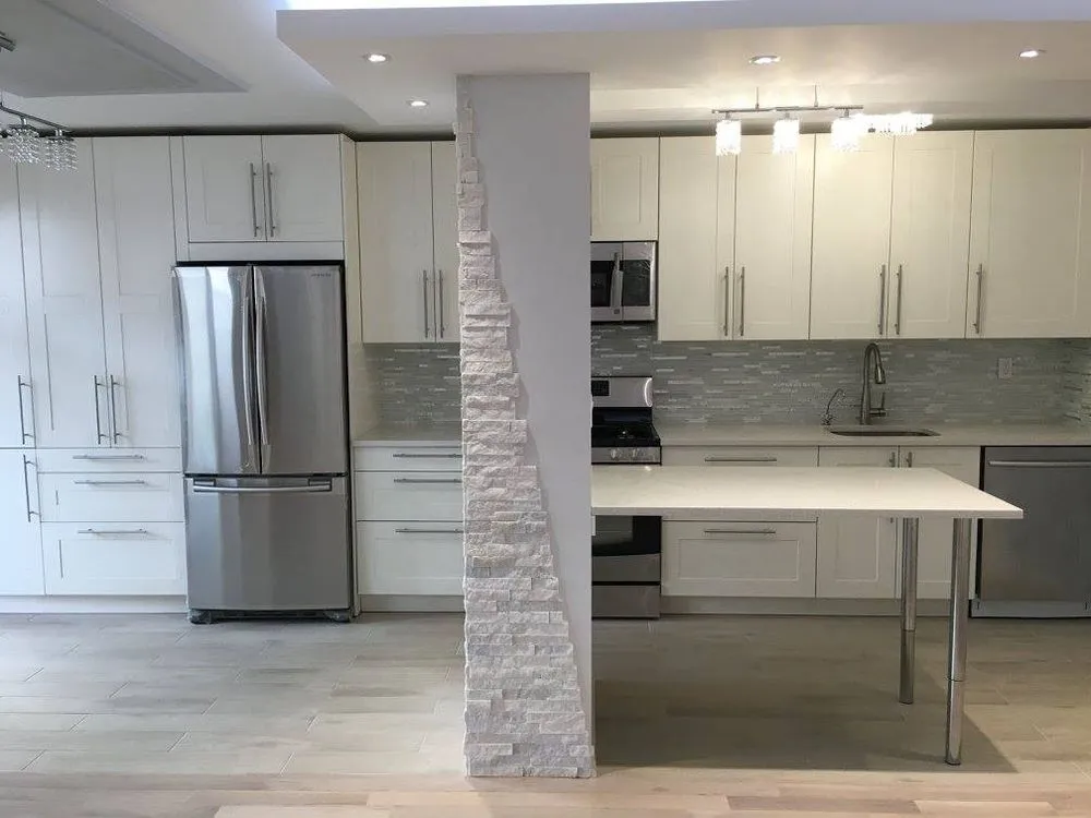 Slide of Savvy Renovation