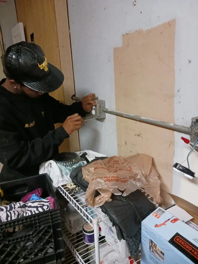 Slide of Scottie's HVAC And Electrical