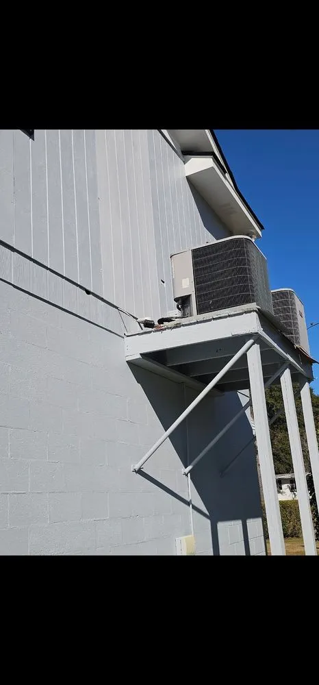 Slide of Scotts Custom Construction