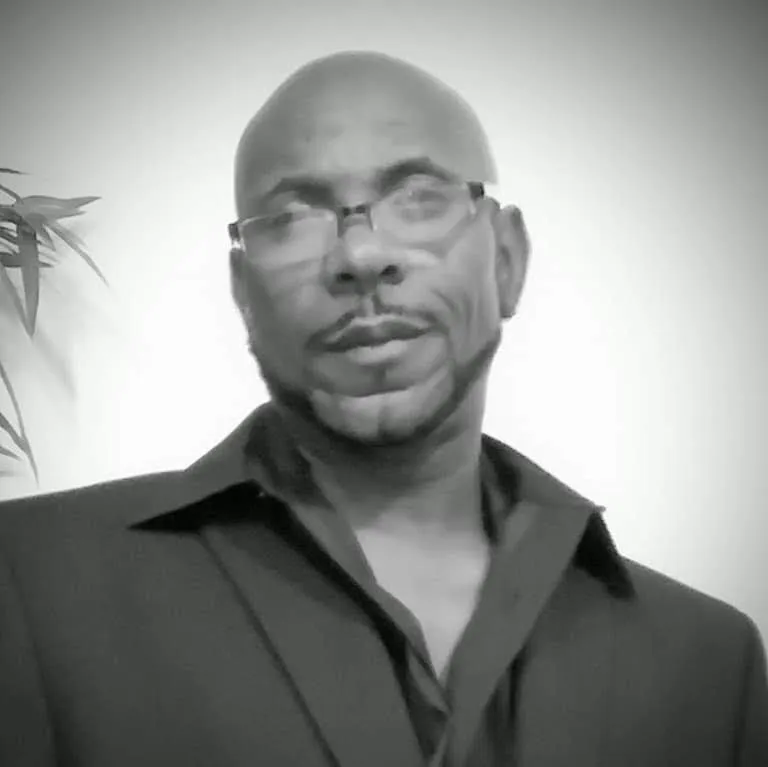 Slide of Scotts Maintenance & Handyman Services