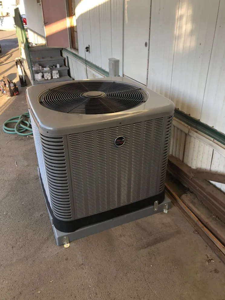 Slide of Scully's Air