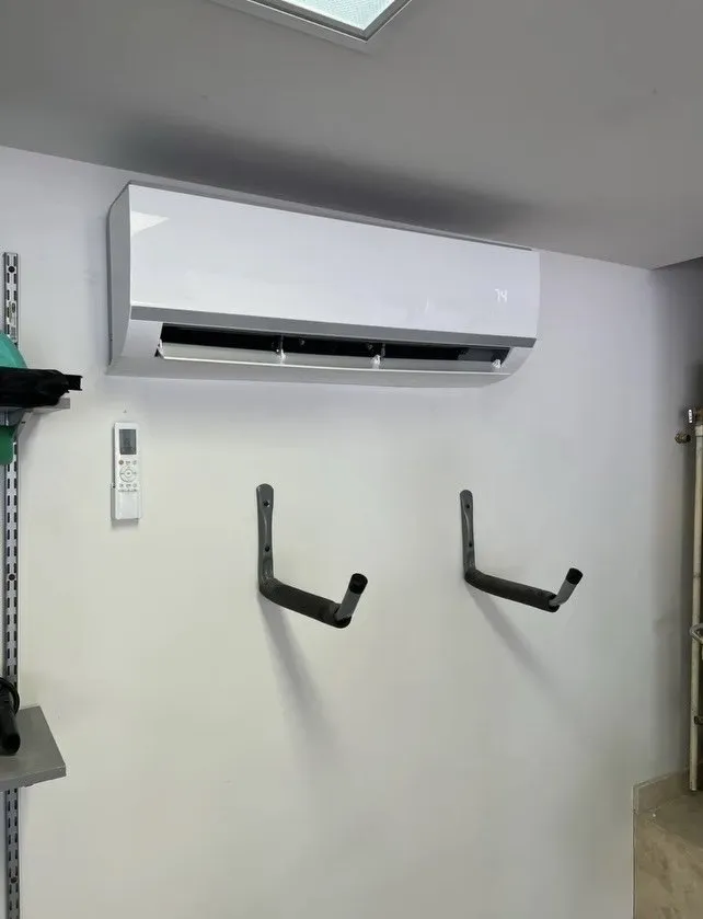 Slide of SD Air Solutions