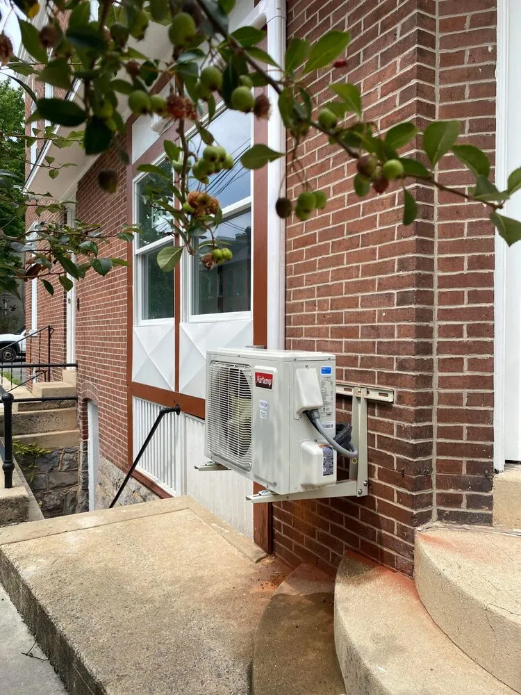 Slide of SE Dubbs Cooling & Heating