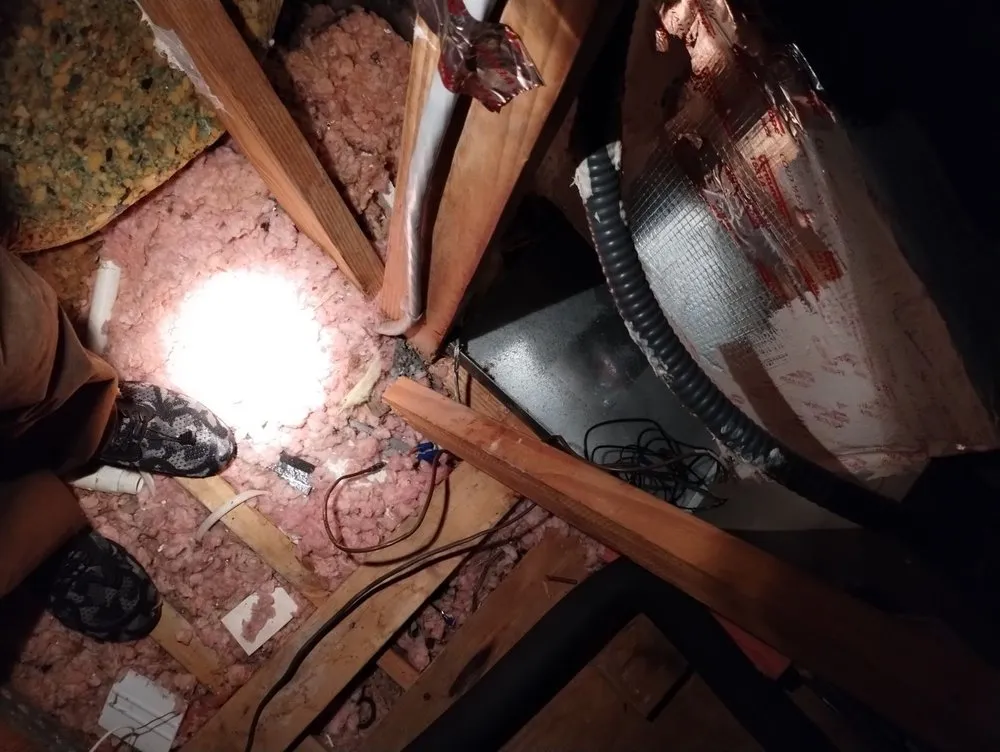 Slide of Sea Air Of Lee County