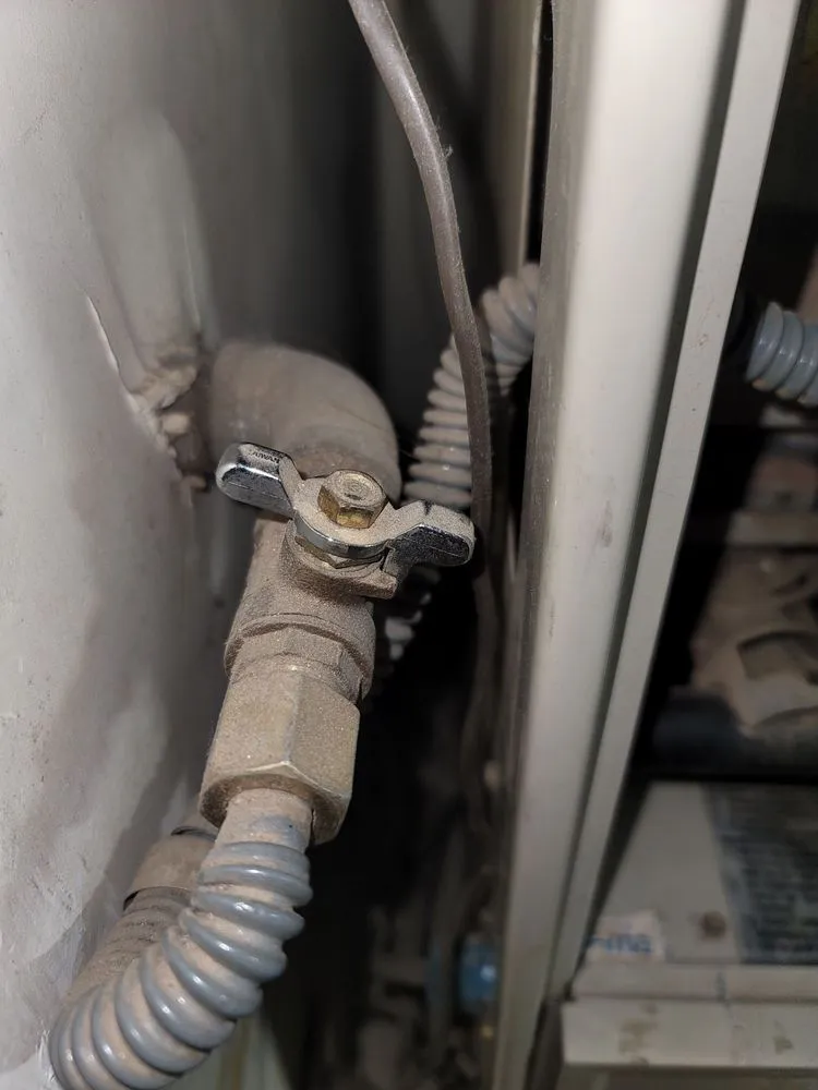 Slide of SeaBreez Air Conditioning & Heating