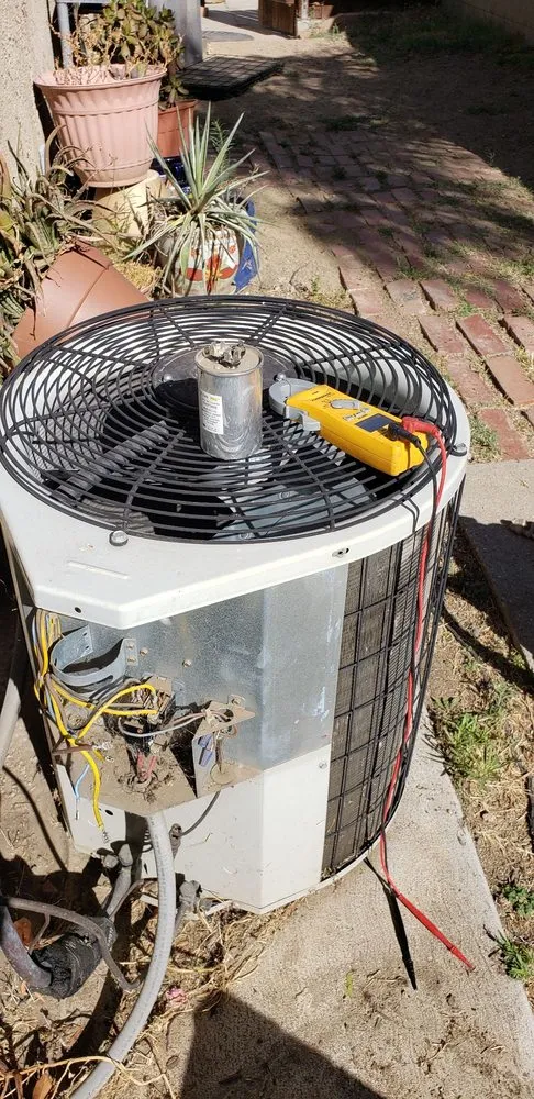 Slide of SeaBreez Air Conditioning & Heating