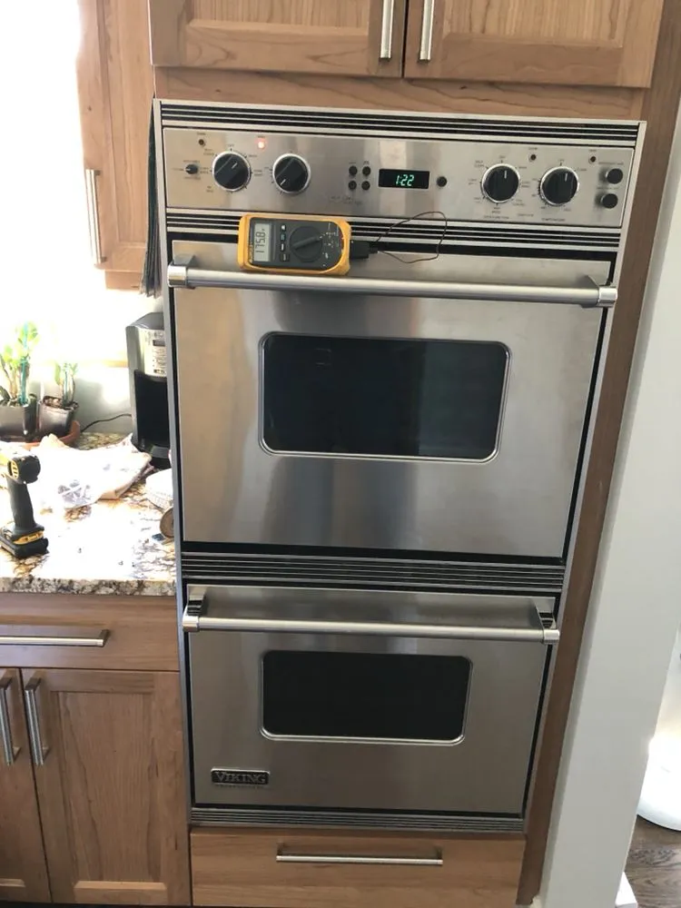 Slide of Second City Appliance Repair