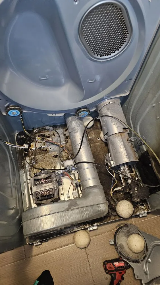 Slide of Second Life