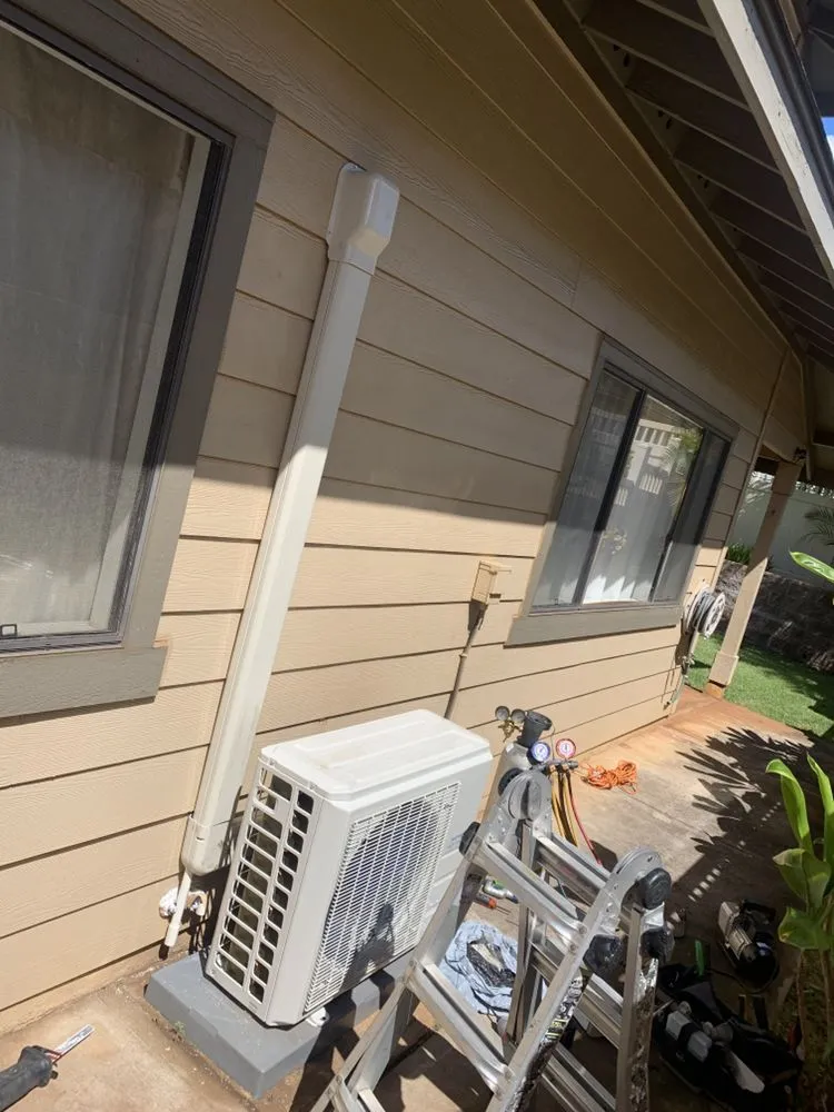 Slide of Selbor Hawaii