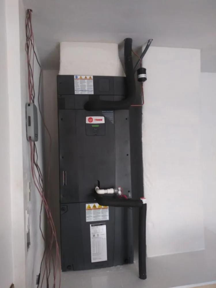 Slide of Seminole Air