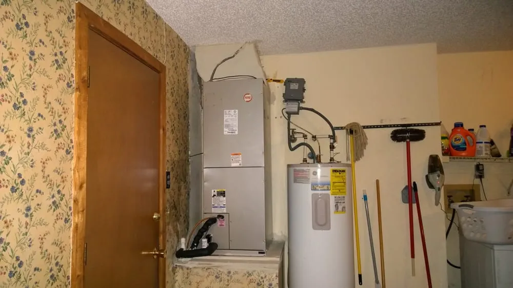 Slide of Seminole Air