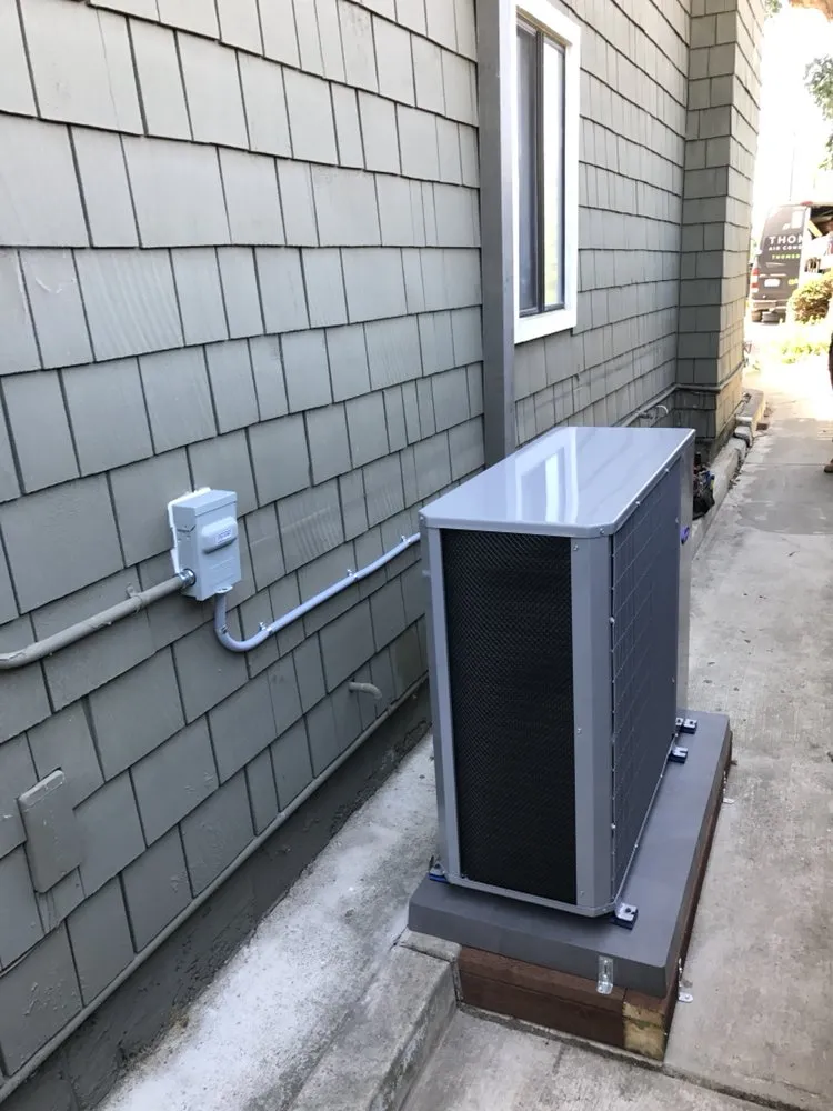 Slide of Semper Fi Air