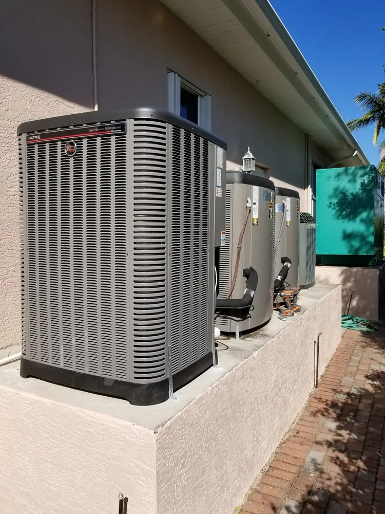 Slide of Semper Fidelis AC