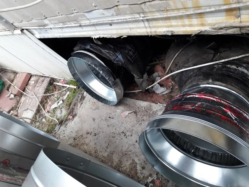 Slide of Semper Fidelis AC