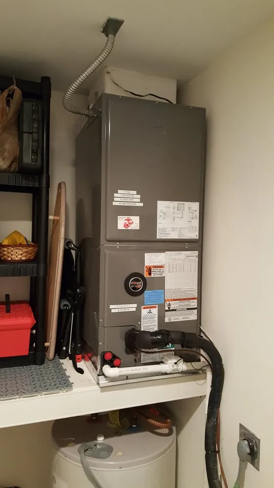 Slide of Semper Fidelis AC