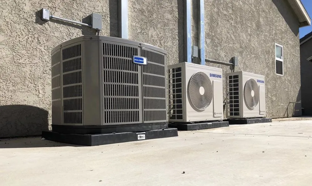 Slide of Senergy Plumbing Heating & Air