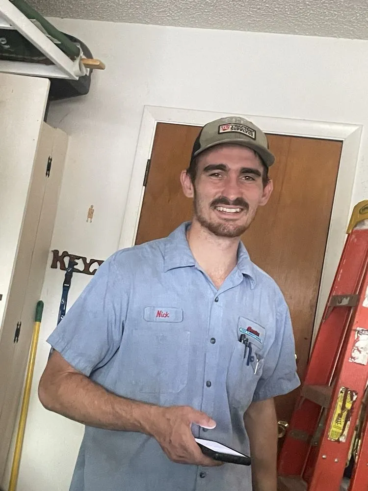 Slide of Senica Air Conditioning