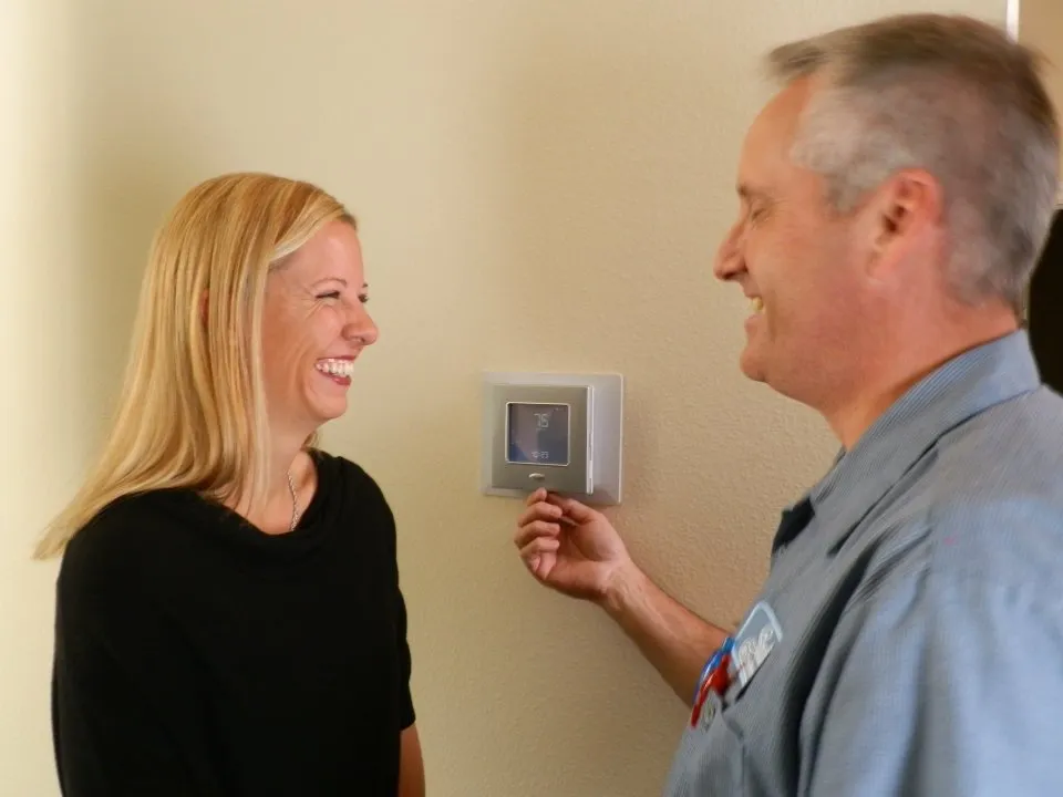 Slide of Senica Air Conditioning