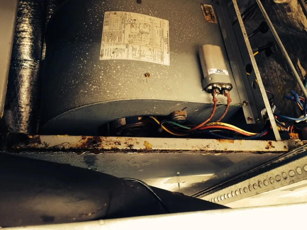 Slide of Senica Air Conditioning