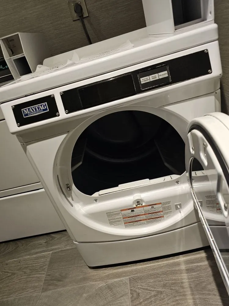 Slide of SergeComService