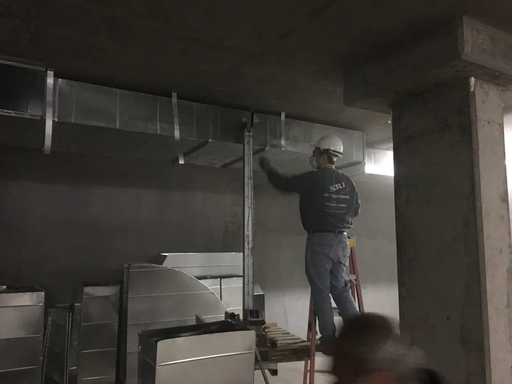 Slide of Serj Air Conditioning