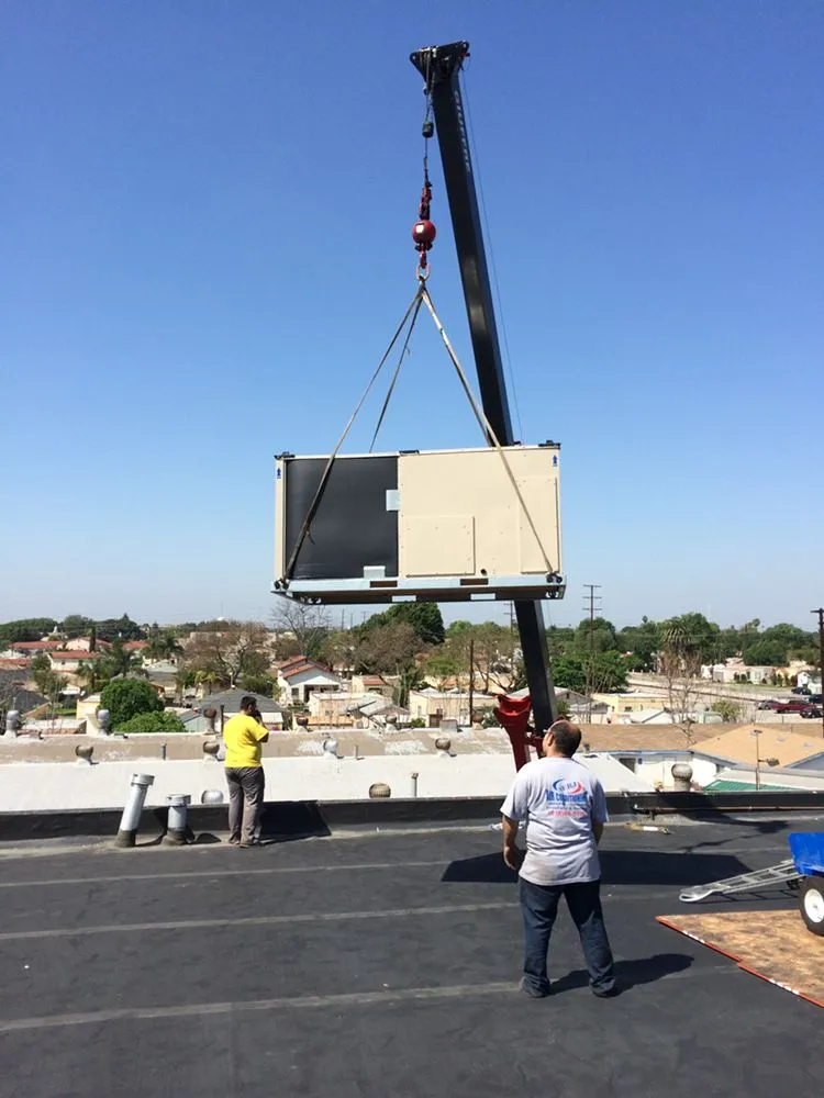 Slide of Serj Air Conditioning