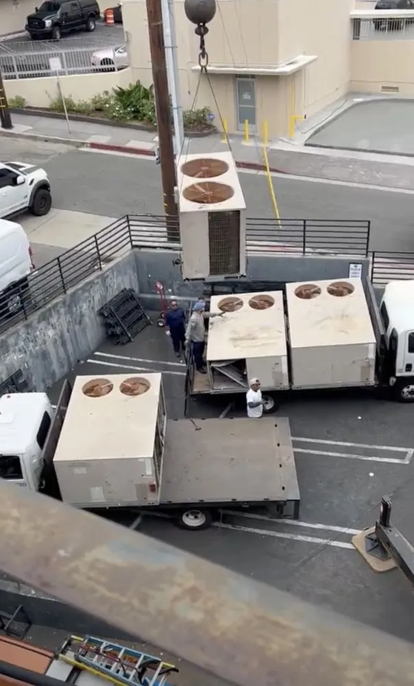 Professional HVAC maintenance in San Fernando Valley, CA by Service Air Conditioning