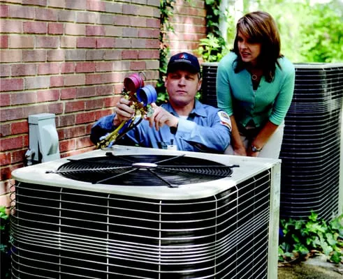 Service Experts Heating & Air Conditioning Logo