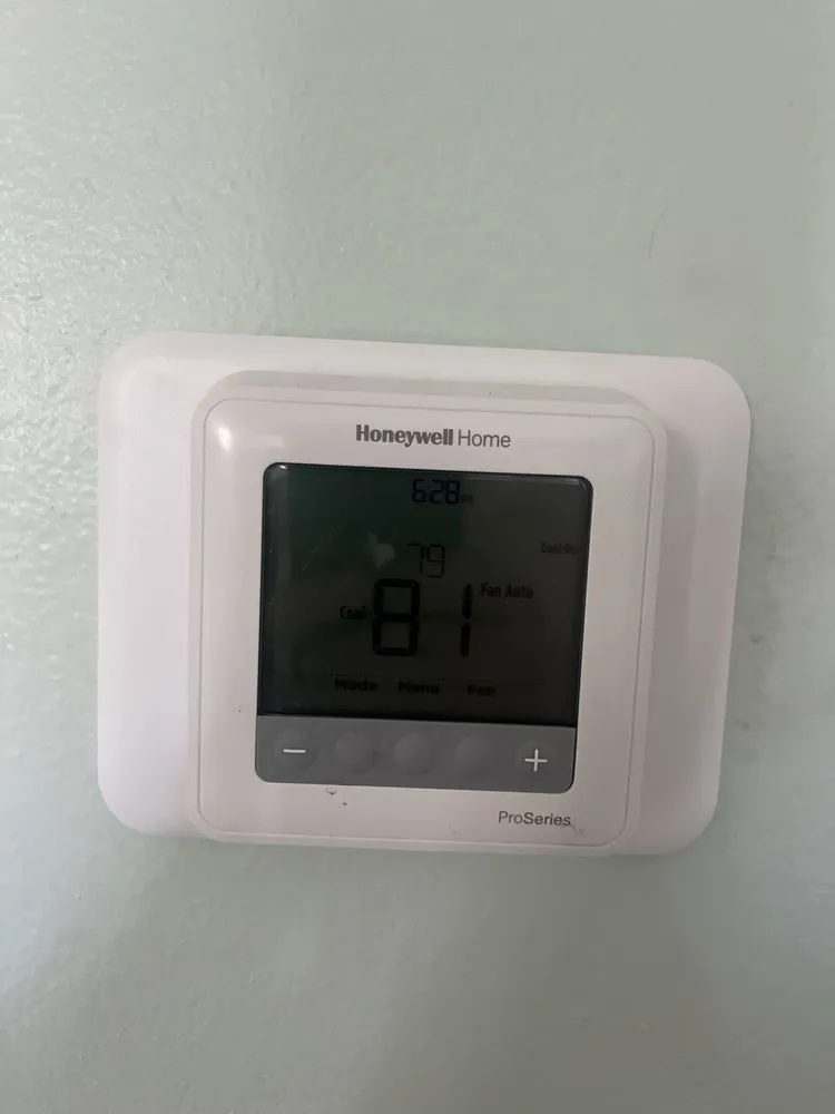 Slide of Service Experts Heating & Air Conditioning