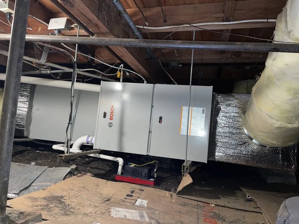 Slide of Service King Air