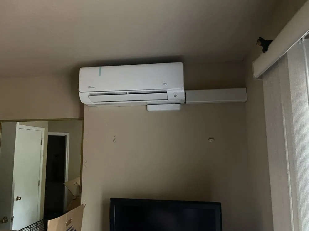 Slide of Service King Air