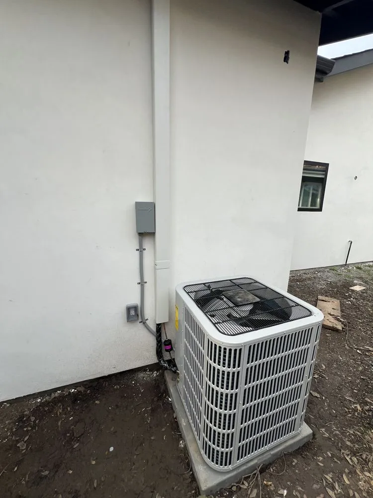 Slide of Service King Air