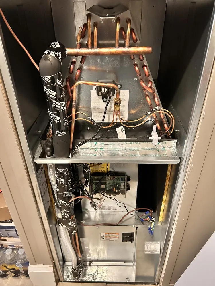 Slide of Service Medic Heating & Air Conditioning Specialist