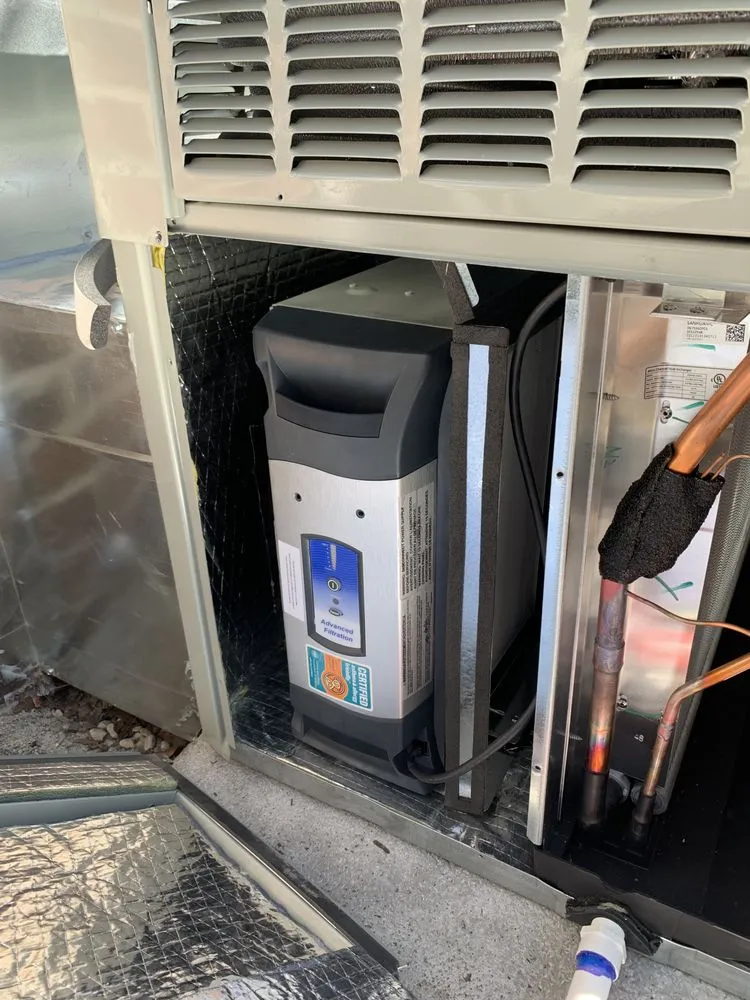 Slide of Service Medic Heating & Air Conditioning Specialist