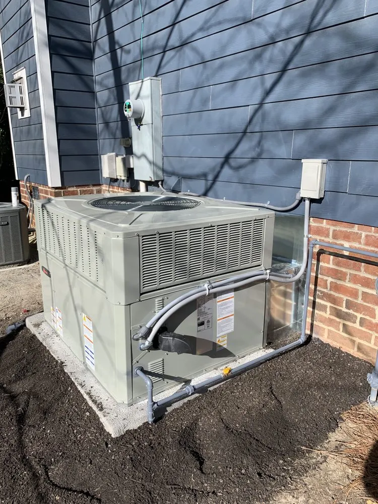 Slide of Service Medic Heating & Air Conditioning Specialist