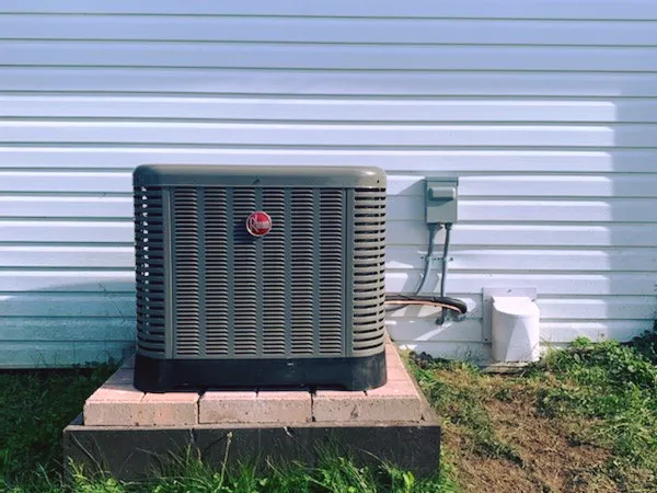 Slide of Service Ready Techs Heat and Air