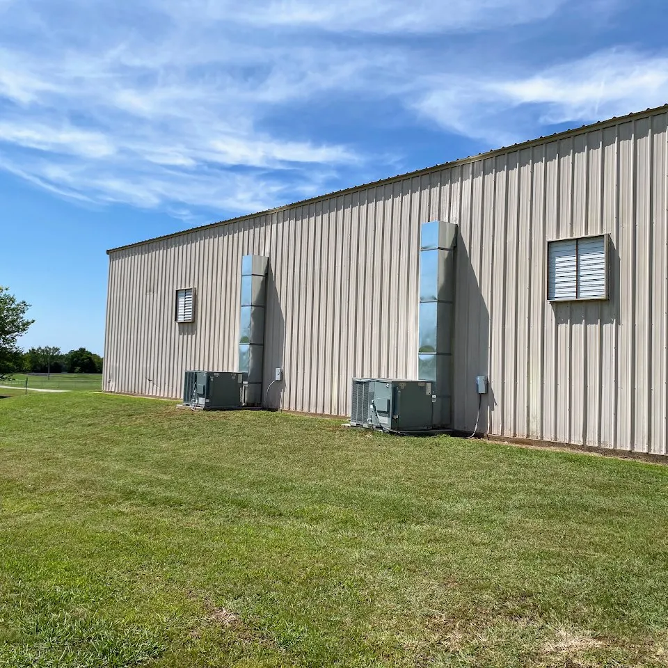 Slide of Service Ready Techs Heat and Air