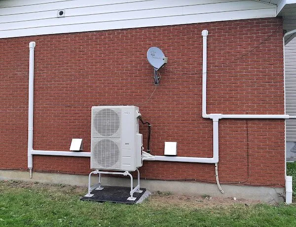 Slide of Service Ready Techs Heat and Air