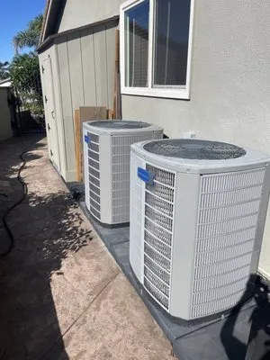 Service Solutions Logo