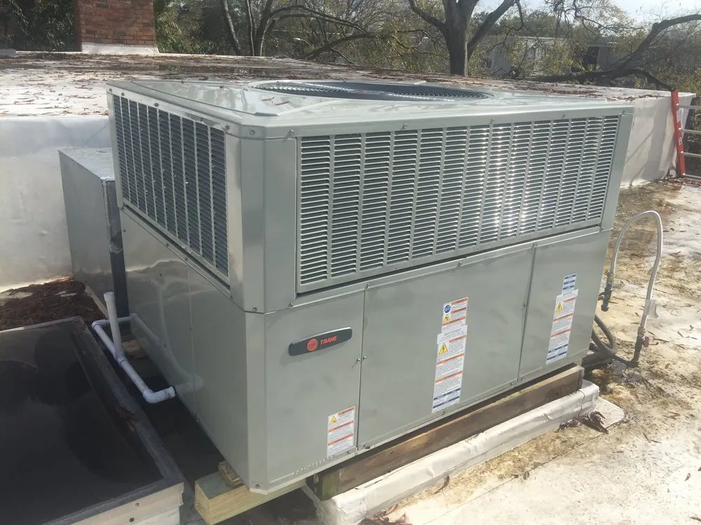 Slide of Servicemaxx Heating & Air Conditioning