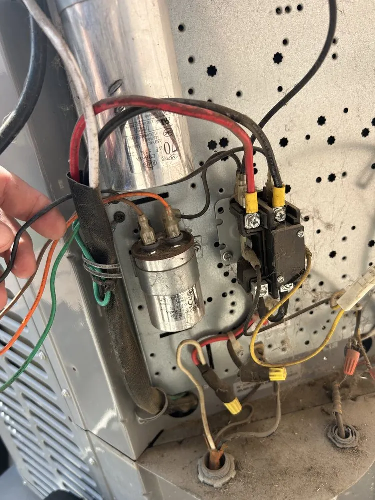 Slide of Seturino’s Residential HVAC Services